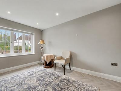 Property image 7 of home to buy in Ridgehill Rise, Shenley